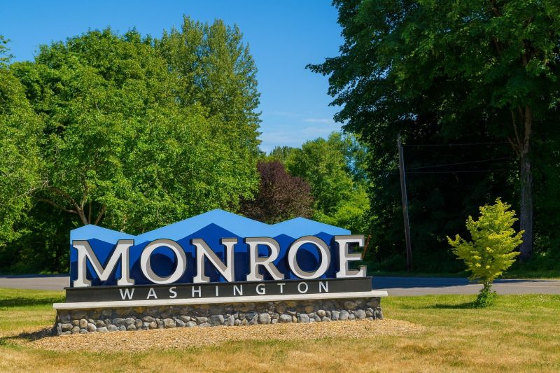 Best Siding Replacement pros in Monroe, OH