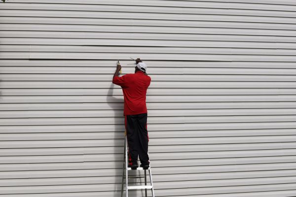 Cost of Loose Siding Repair in West Chester