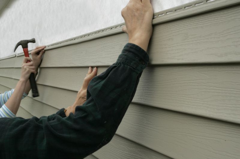 Top Siding Installation Companies in Middletown, OH